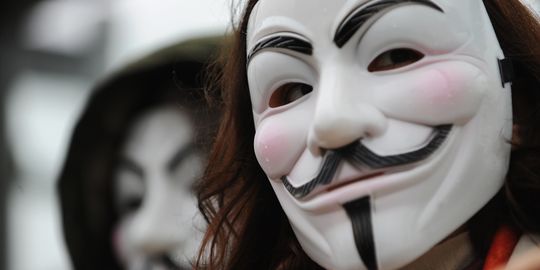 1456007_3_272d_manifestation-en-faveur-du-cofondateur-de